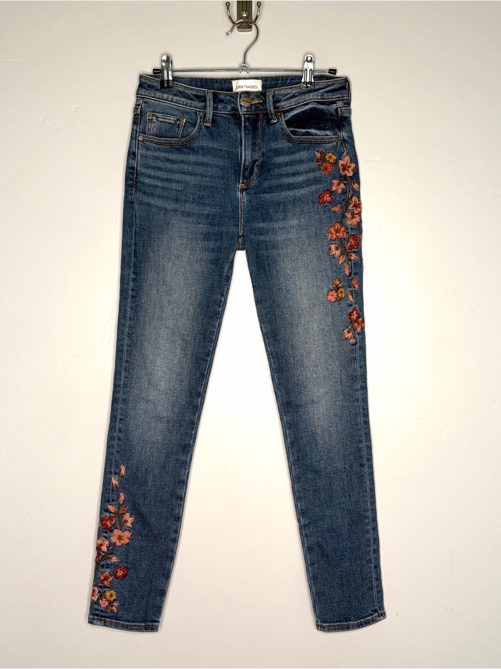 Driftwood Jackie High Rise Skinny Jeans Embroidered Floral 24